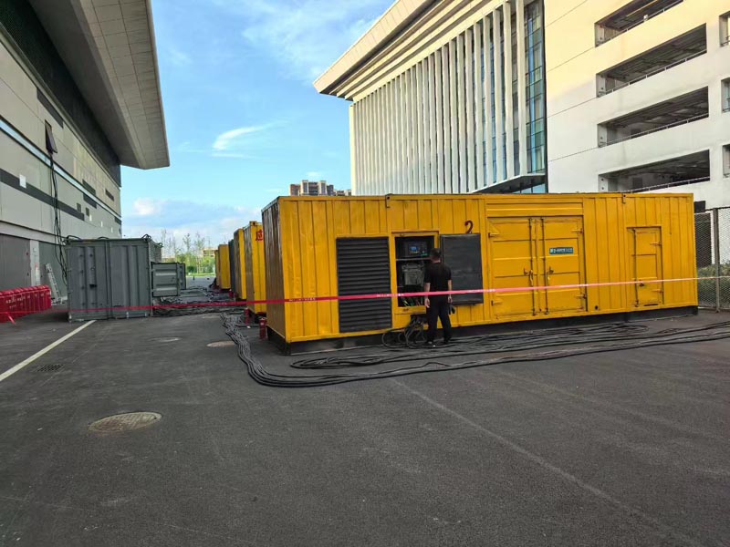 佛罗镇柴油发电机冬季保养注意事项？